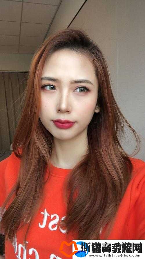 嘴巴含胸的感觉知乎