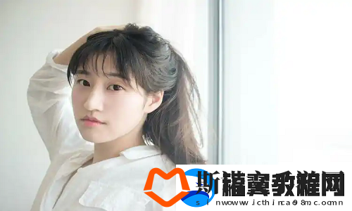 教室里的激情在线观看：当成长与情感交织-打造不容错过的佳作。