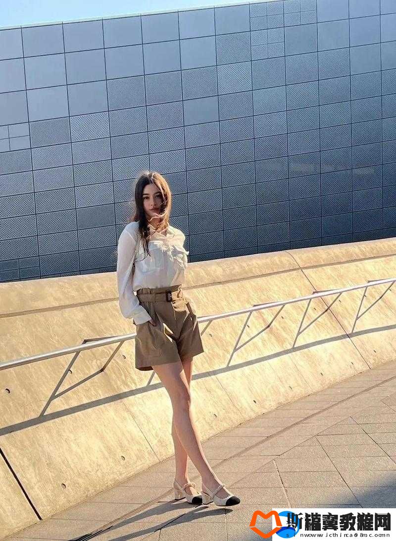 俄罗斯美女自慰行为引发的独特现象探讨
