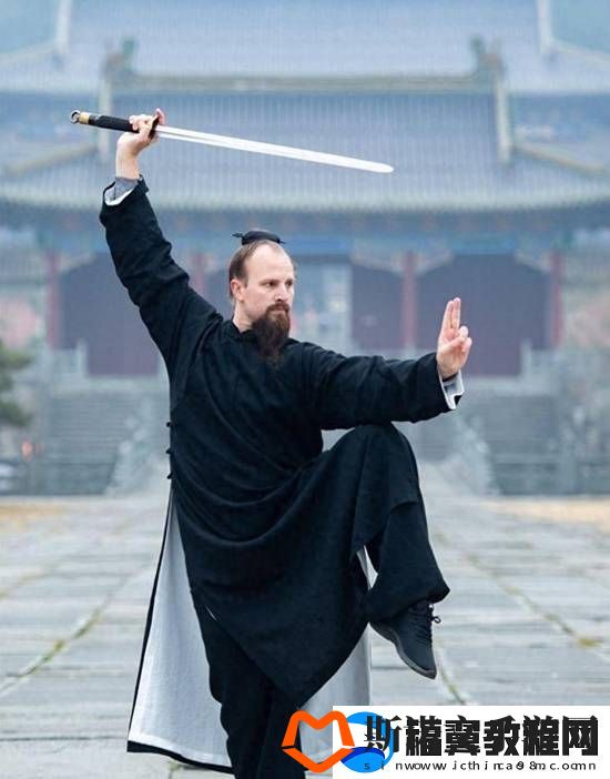 美国男子来中国习武14年金发变黑发
