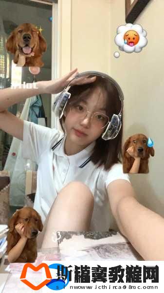 衡水二中女生抖音奶片原视频-1.-衡水二中女生抖音奶片挑战：甜蜜的青春回忆